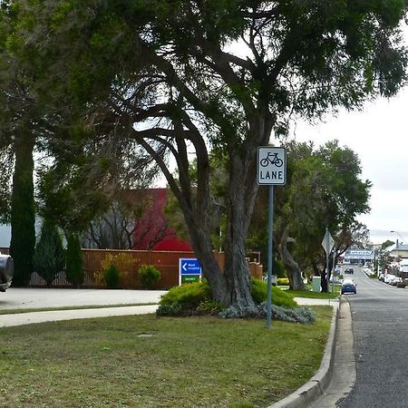 Inverloch Central Motor Inn Exteriér fotografie