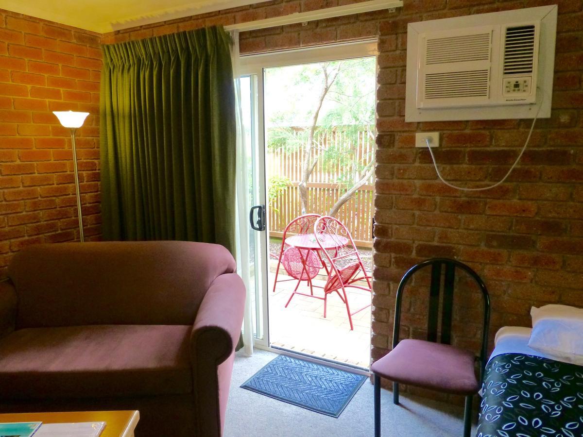 Inverloch Central Motor Inn Exteriér fotografie